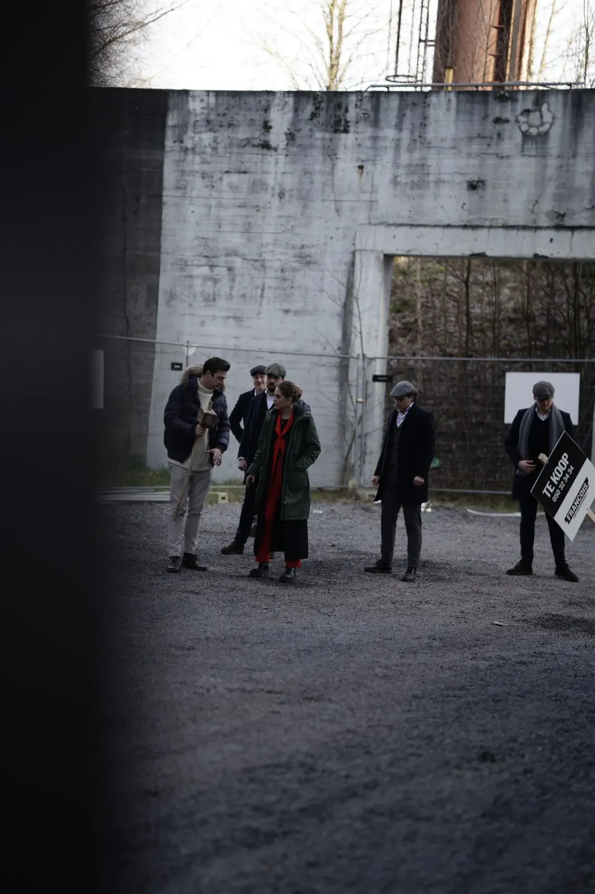 Behind the scenes - 1